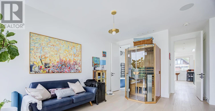 15 Albemarle Avenue, Toronto, ON, M4K 3Y9 - 19