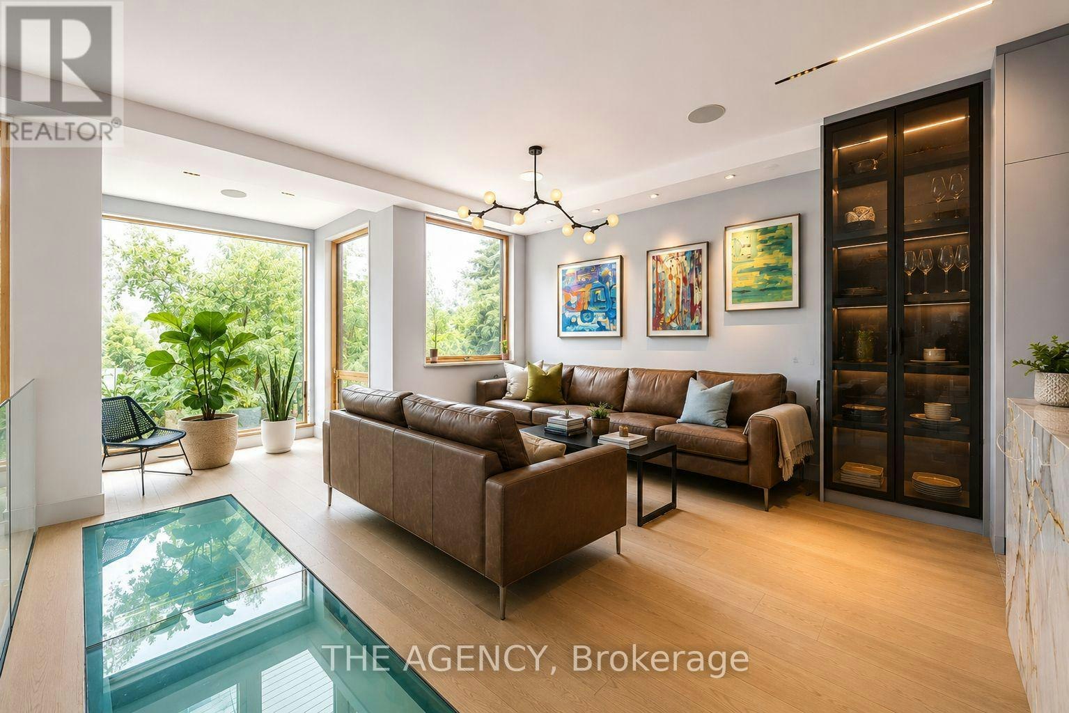 15 Albemarle Avenue, Toronto, ON, M4K 3Y9 - 12