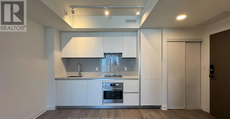 1805-4015 The Exchange, Mississauga, ON, L5B 0N9 - 5