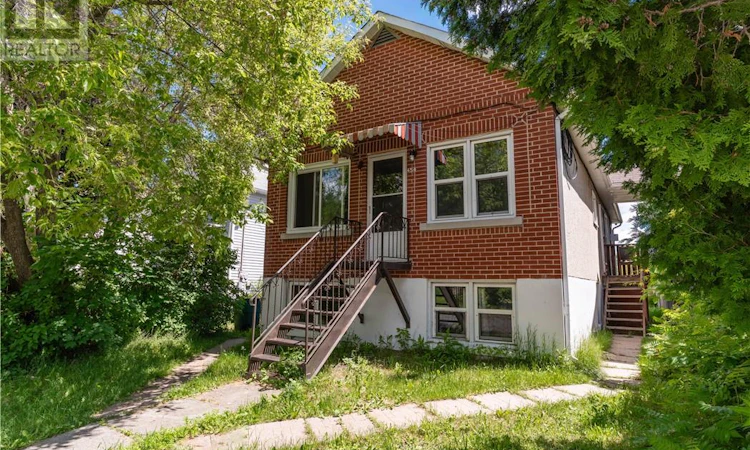 454 Melvin Avenue
