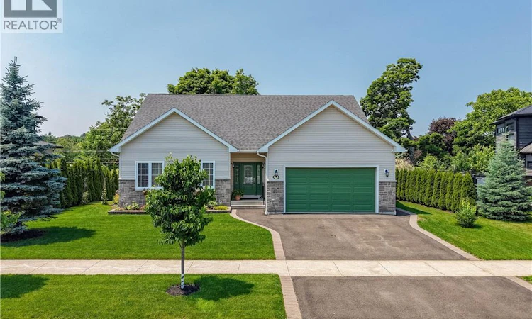 138 Still Water Crescent