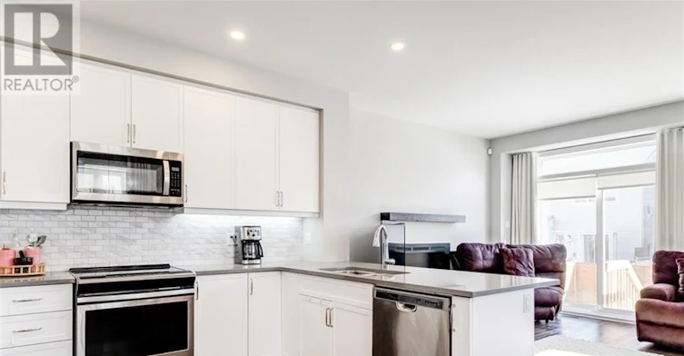 1842 Maple Grove Road, Ottawa, ON, K2S 0W3 - 4