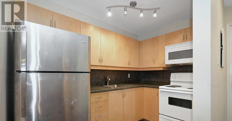201-41 Hilda Street, Ottawa, ON, K1Y 4T4 - 10