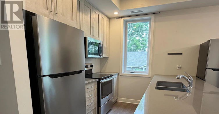 B-1106 Concession Street, Russell, ON, K4R 1C8 - 8