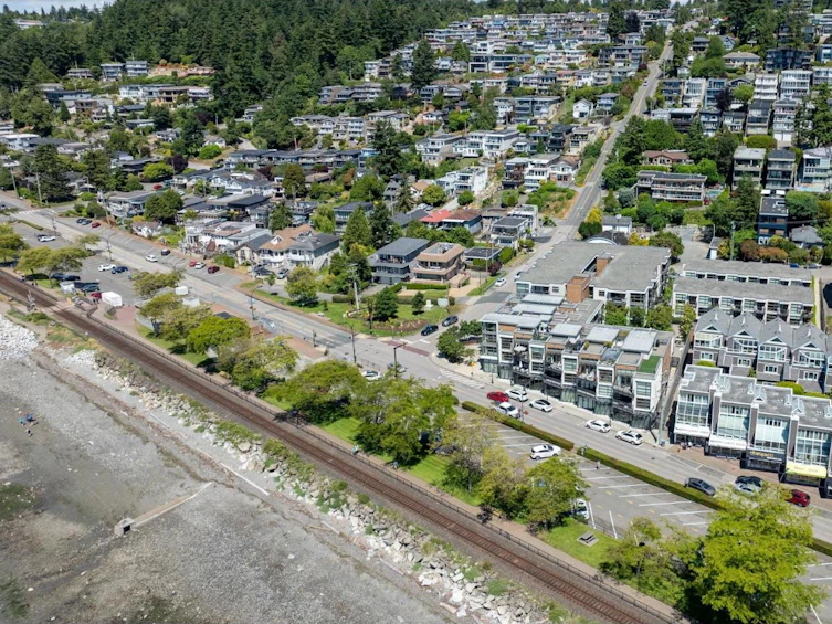 203-1150 Oxford Street, Surrey, BC, V4B 1C1 - 31