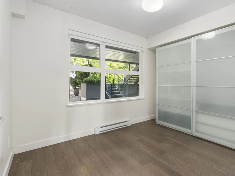 203-1150 Oxford Street, Surrey, BC, V4B 1C1 - 16