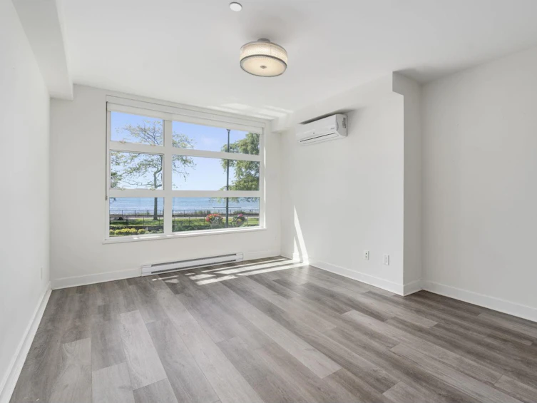 203-1150 Oxford Street, Surrey, BC, V4B 1C1 - 13