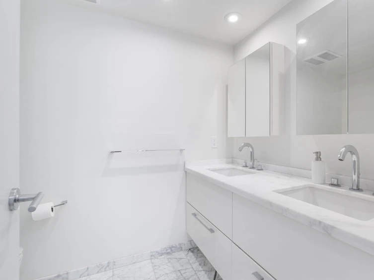 203-1150 Oxford Street, Surrey, BC, V4B 1C1 - 15