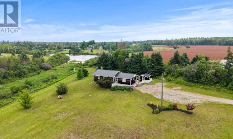 2482 Winsloe Road