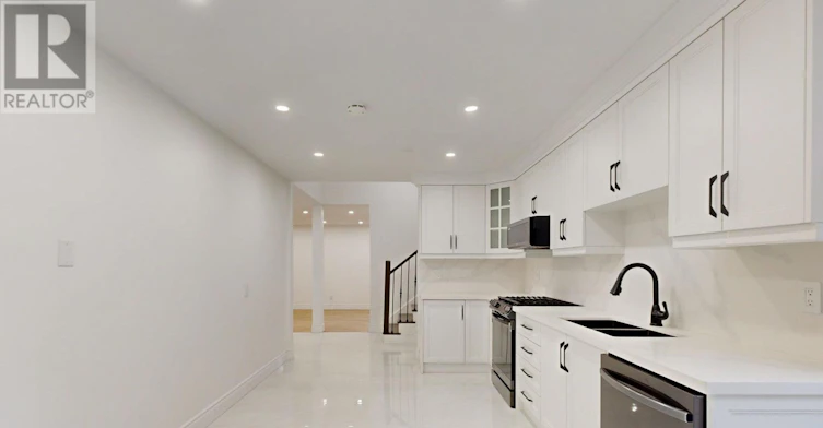 UPPER-78 Agincourt Drive, Toronto, ON, M1S 1M6 - 9