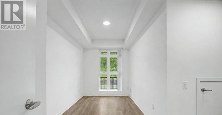 101-90 Canon Jackson Drive, Toronto, ON, M6M 0C3 - 14