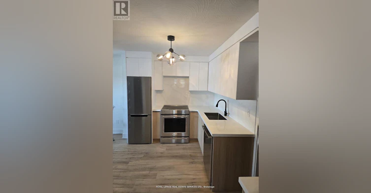 1-52 Peter Street, Mississauga, ON, L5H 2G8