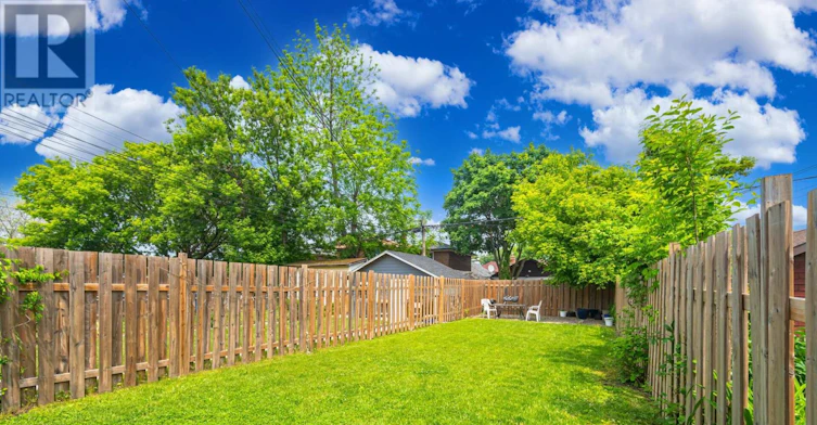 2-475 Winona Drive, Toronto, ON, M6C 3V2 - 24