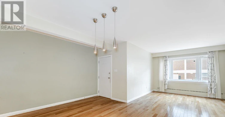 2-475 Winona Drive, Toronto, ON, M6C 3V2 - 8
