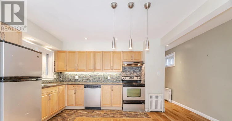 2-475 Winona Drive, Toronto, ON, M6C 3V2 - 10