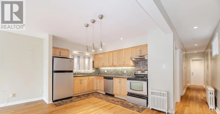 2-475 Winona Drive, Toronto, ON, M6C 3V2 - 9
