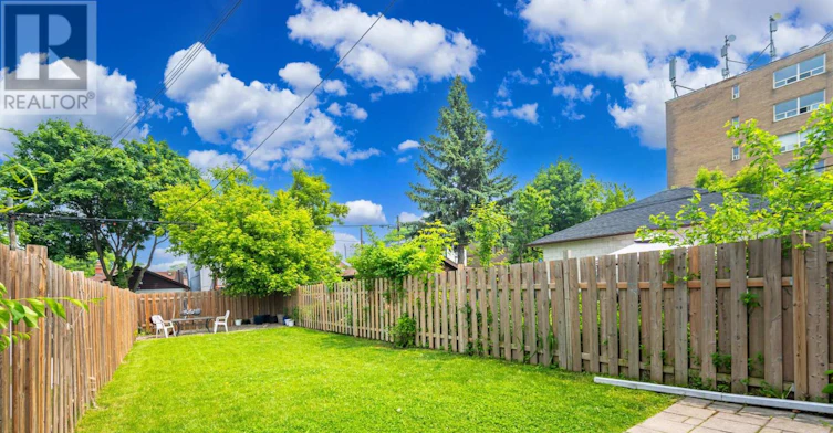 2-475 Winona Drive, Toronto, ON, M6C 3V2 - 22