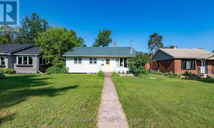 41 Huron Street