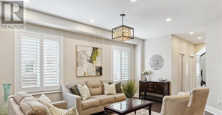3083 Streamwood Passage, Oakville, ON, L6H 0S8 - 5
