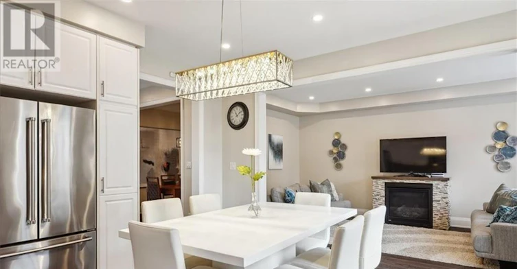 3083 Streamwood Passage, Oakville, ON, L6H 0S8 - 8