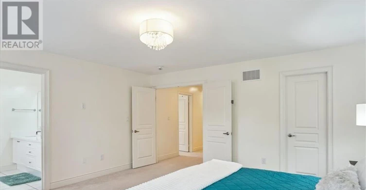 3083 Streamwood Passage, Oakville, ON, L6H 0S8 - 12