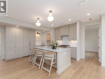 1502 Laidlaw Street - 5