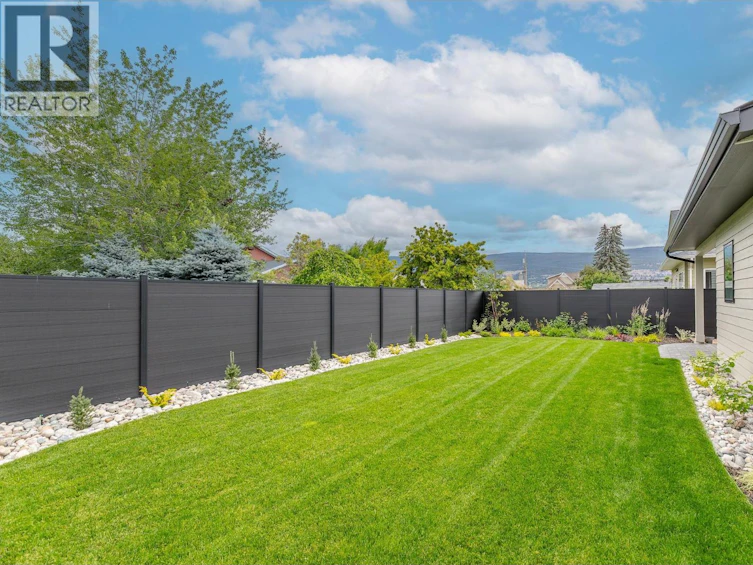 1502 Laidlaw Street, Summerland, BC, V0H 1Z9 - 44