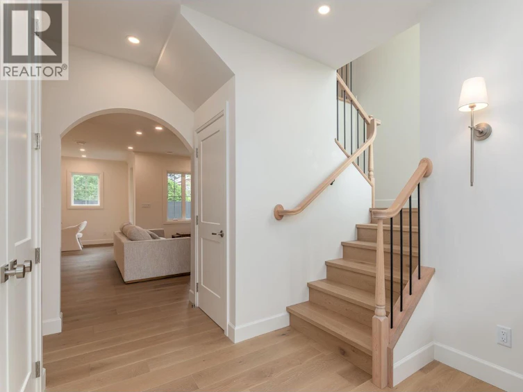 1502 Laidlaw Street, Summerland, BC, V0H 1Z9 - 4