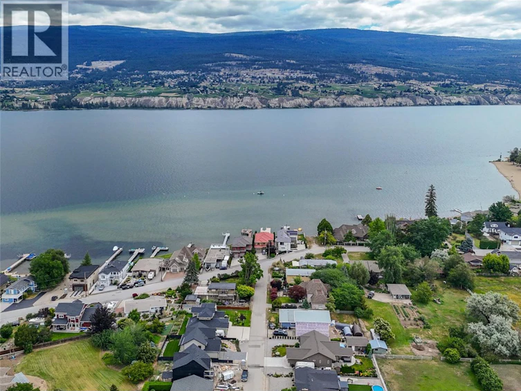 1502 Laidlaw Street, Summerland, BC, V0H 1Z9 - 49