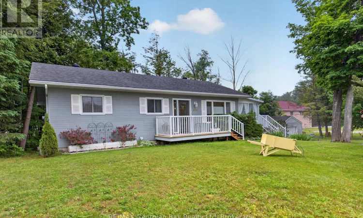 307 Balm Beach Road W