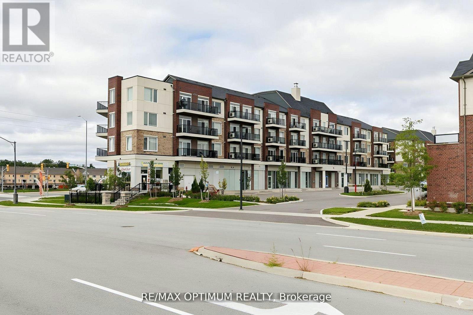 402-50 Sky Harbour Drive, Brampton, ON, L6Y 6B8