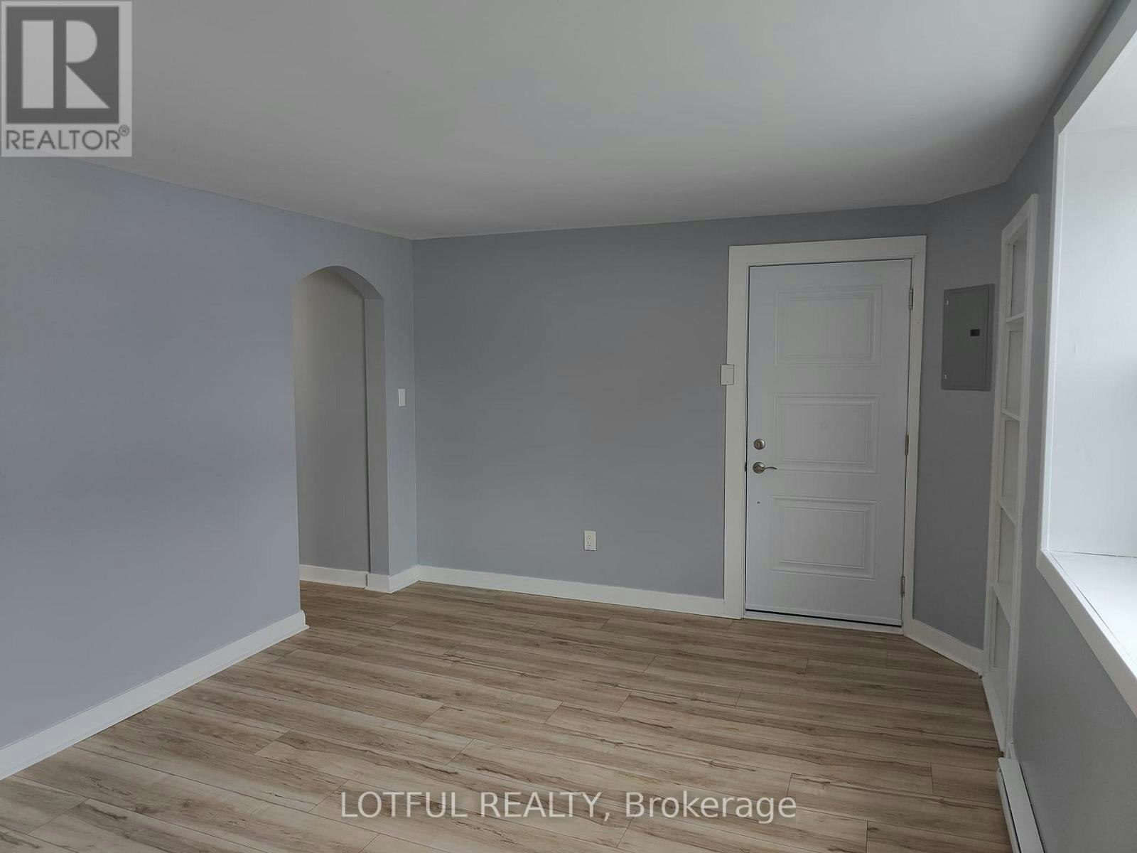 2-17 Main Street W, Elizabethtown, ON, K0E 1M0 - 2