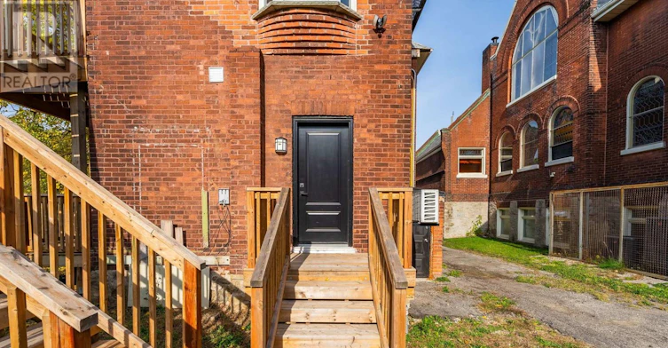 1-55 Cayuga Street, Brantford, ON, N3S 1W7 - 2