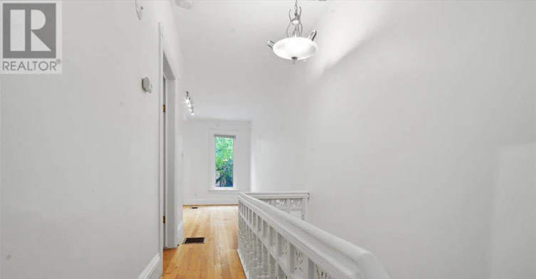 3-16 Aberdeen Avenue, Toronto, ON, M4X 1A2 - 9