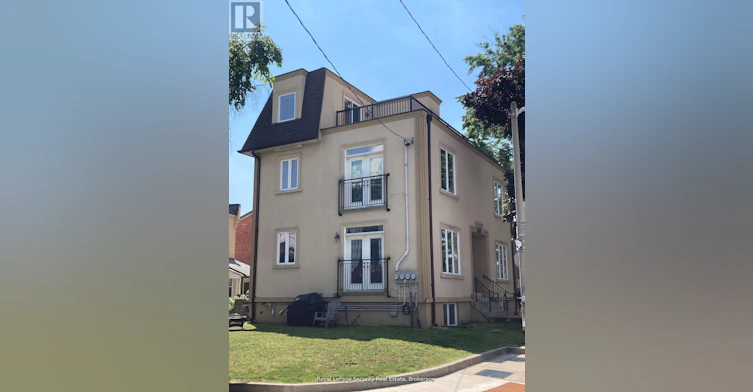 B-13 Fisher Street, Toronto, ON, M6K 1V7