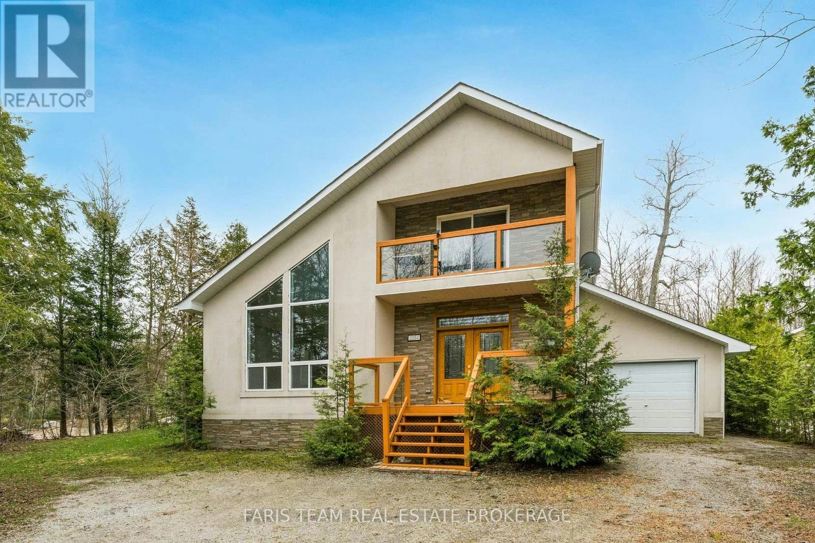 2384 Champlain Road, Tiny, ON, L9M 0C9