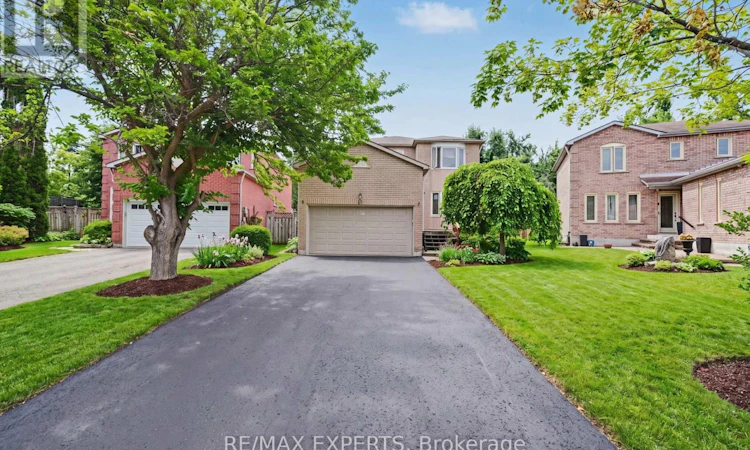 45 Blair Crescent