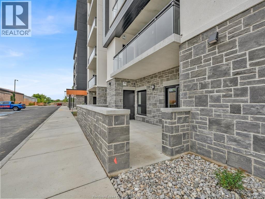 2-11646 Tecumseh Road East, Windsor, ON, N8N 1L7 - 32