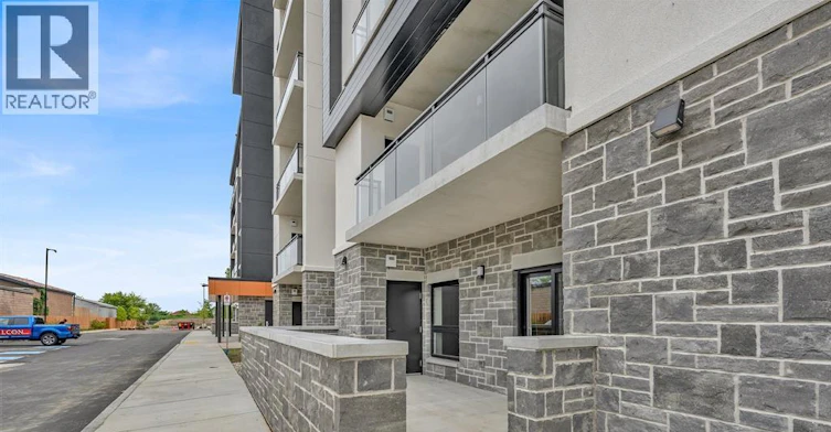 2-11646 Tecumseh Road East, Windsor, ON, N8N 1L7 - 32