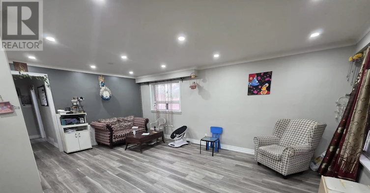 701 Brimorton Drive NE, Toronto, ON, M1G 2R7 - 3