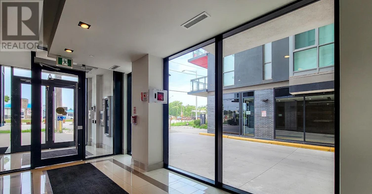 A307-5230 Dundas Street, Burlington, ON, L7L 0J5 - 2