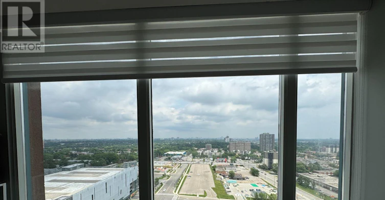 2015-115 Hillcrest Avenue, Mississauga, ON, L5B 3Y9 - 3