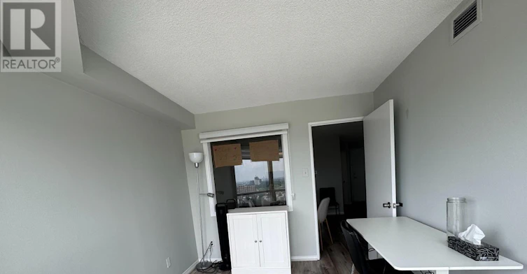 2015-115 Hillcrest Avenue, Mississauga, ON, L5B 3Y9 - 6