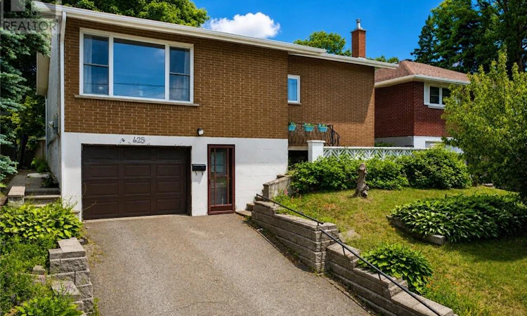 425 Haig Street