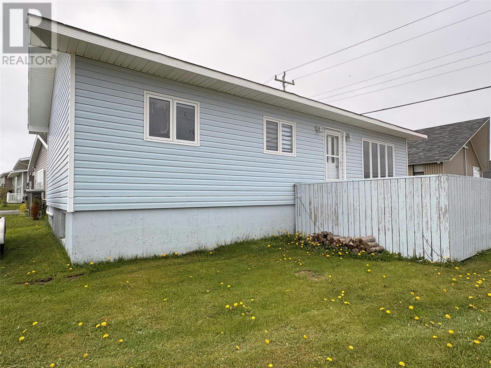 85 Legrow Street, Channel-Port aux Basques, NL, A0M 1C0