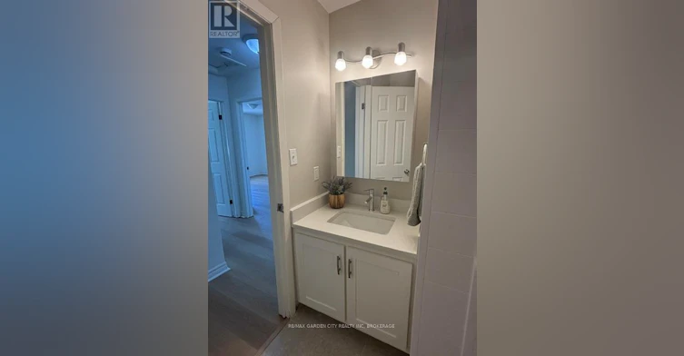 D-120 Endicott Terrace, Welland, ON, L3C 5S1 - 10