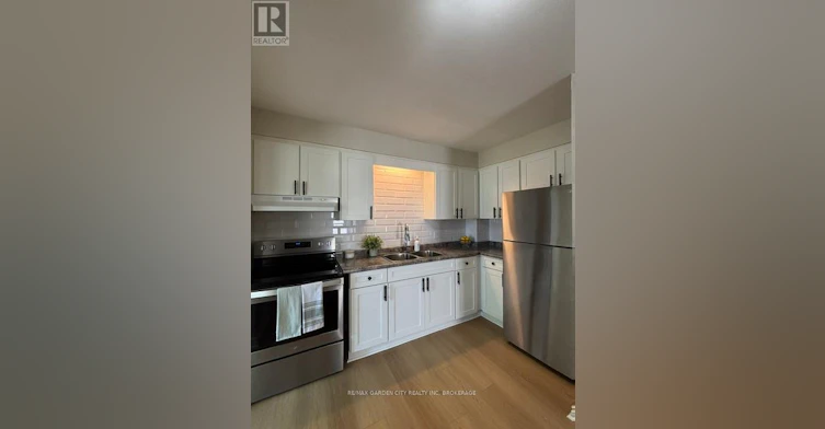 D-120 Endicott Terrace, Welland, ON, L3C 5S1 - 3