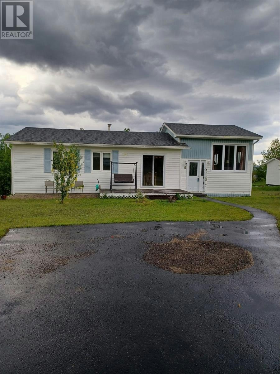 9 Juniper Crescent, Traytown, NL, A0G 4K0