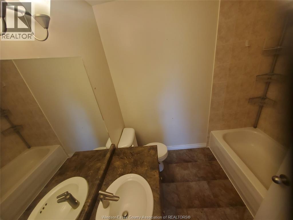 1710 Northway, Windsor, ON, N9B 1X9 - 16
