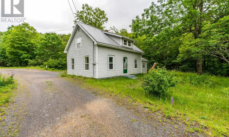18 Clementsport Road